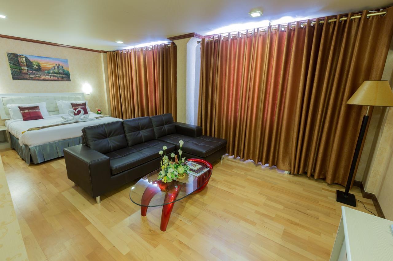 Korat Hotel - Sha Plus Nakhonratchasima Zewnętrze zdjęcie