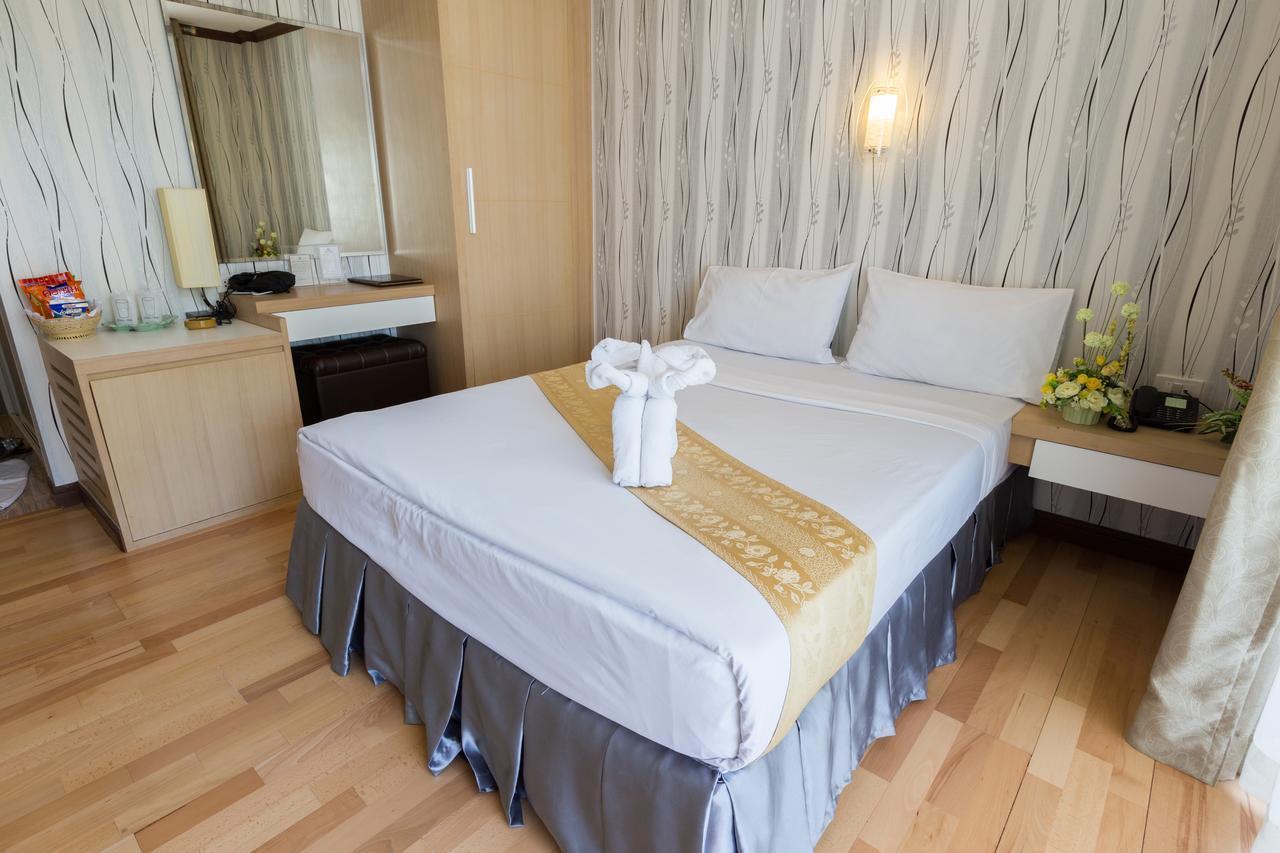 Korat Hotel - Sha Plus Nakhonratchasima Zewnętrze zdjęcie