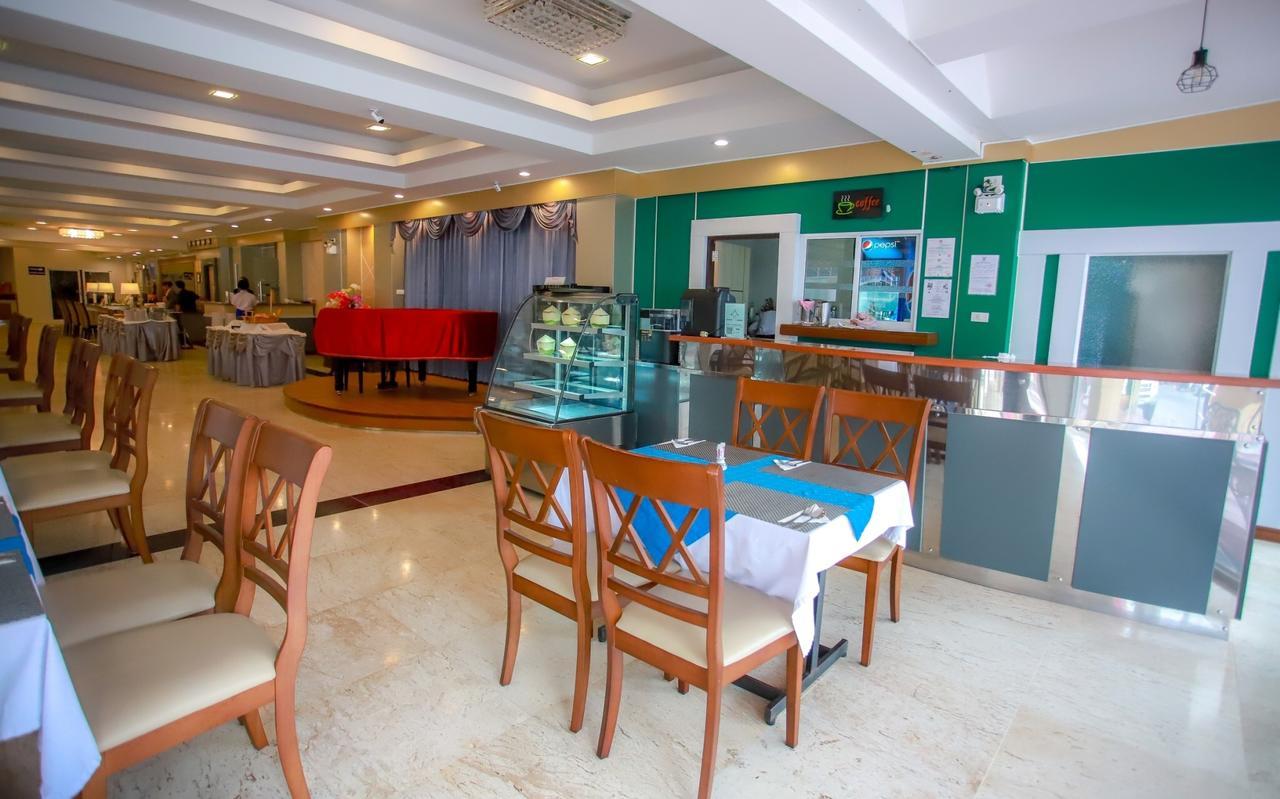Korat Hotel - Sha Plus Nakhonratchasima Zewnętrze zdjęcie