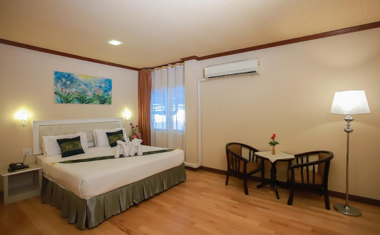 Korat Hotel - Sha Plus Nakhonratchasima Zewnętrze zdjęcie