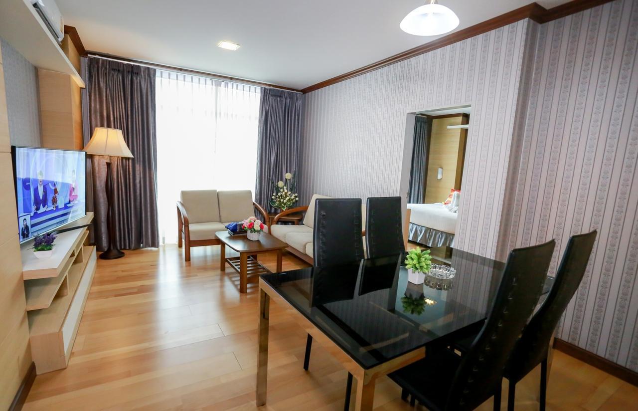 Korat Hotel - Sha Plus Nakhonratchasima Zewnętrze zdjęcie