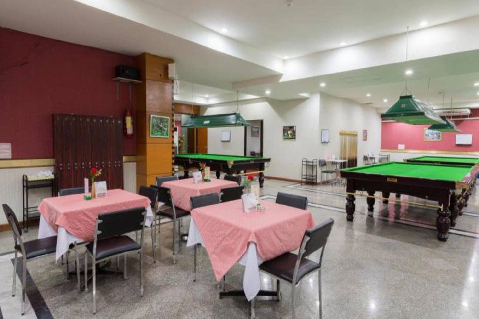 Korat Hotel - Sha Plus Nakhonratchasima Zewnętrze zdjęcie